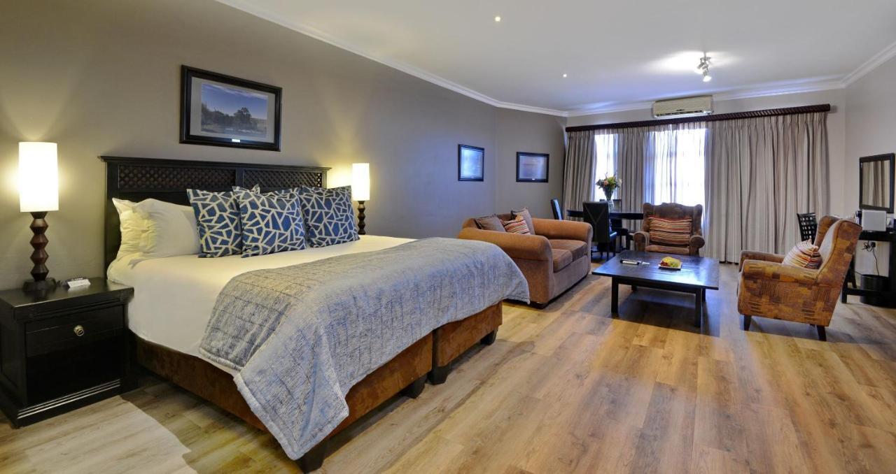 Anew Hotel Highveld Emalahleni Exterior photo