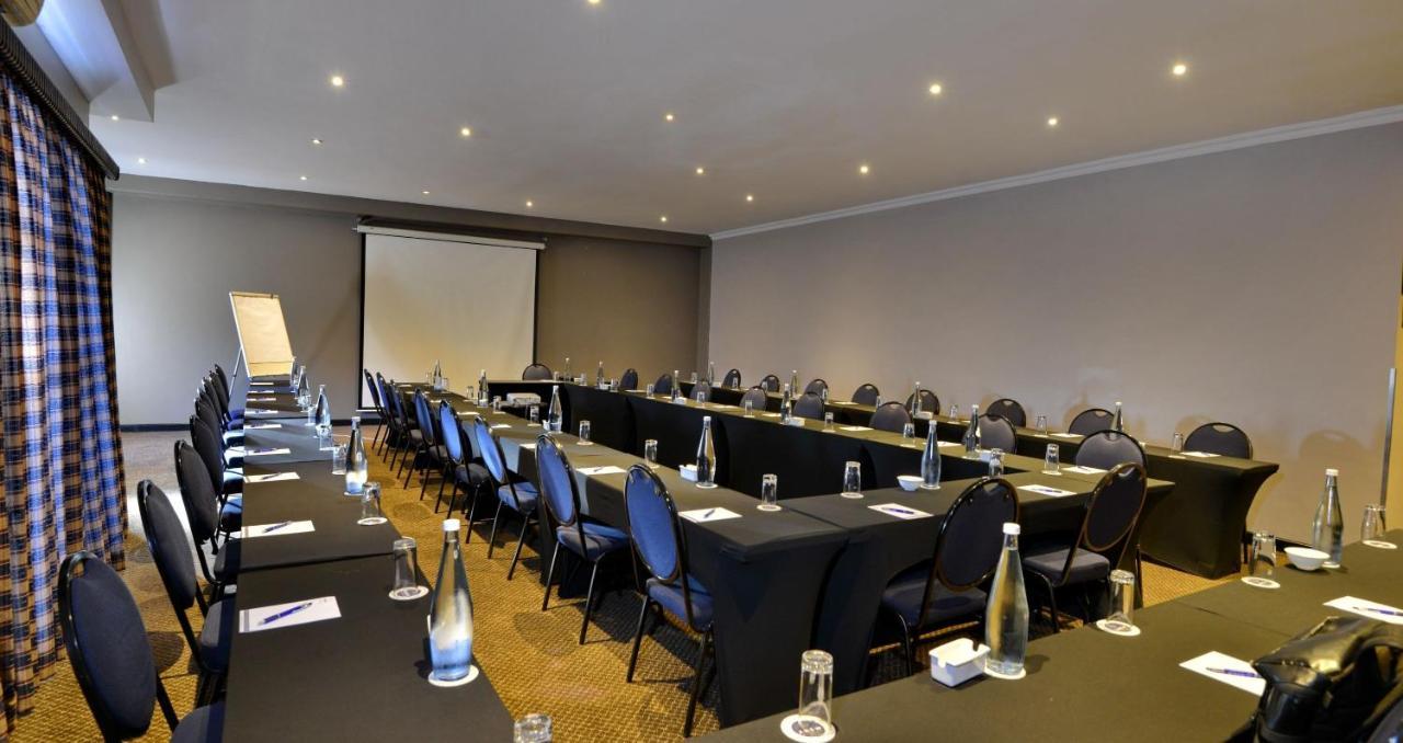Anew Hotel Highveld Emalahleni Exterior photo