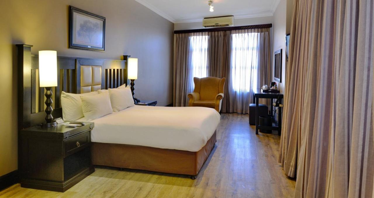 Anew Hotel Highveld Emalahleni Exterior photo