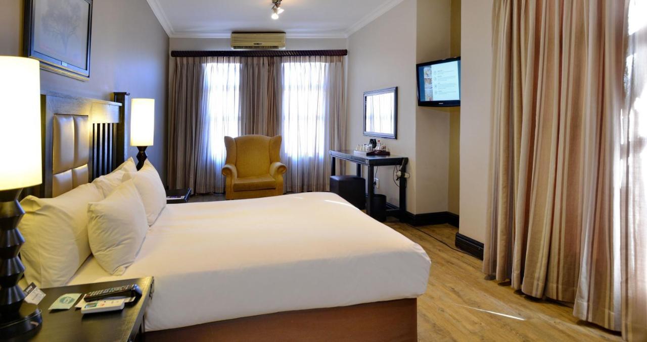 Anew Hotel Highveld Emalahleni Exterior photo